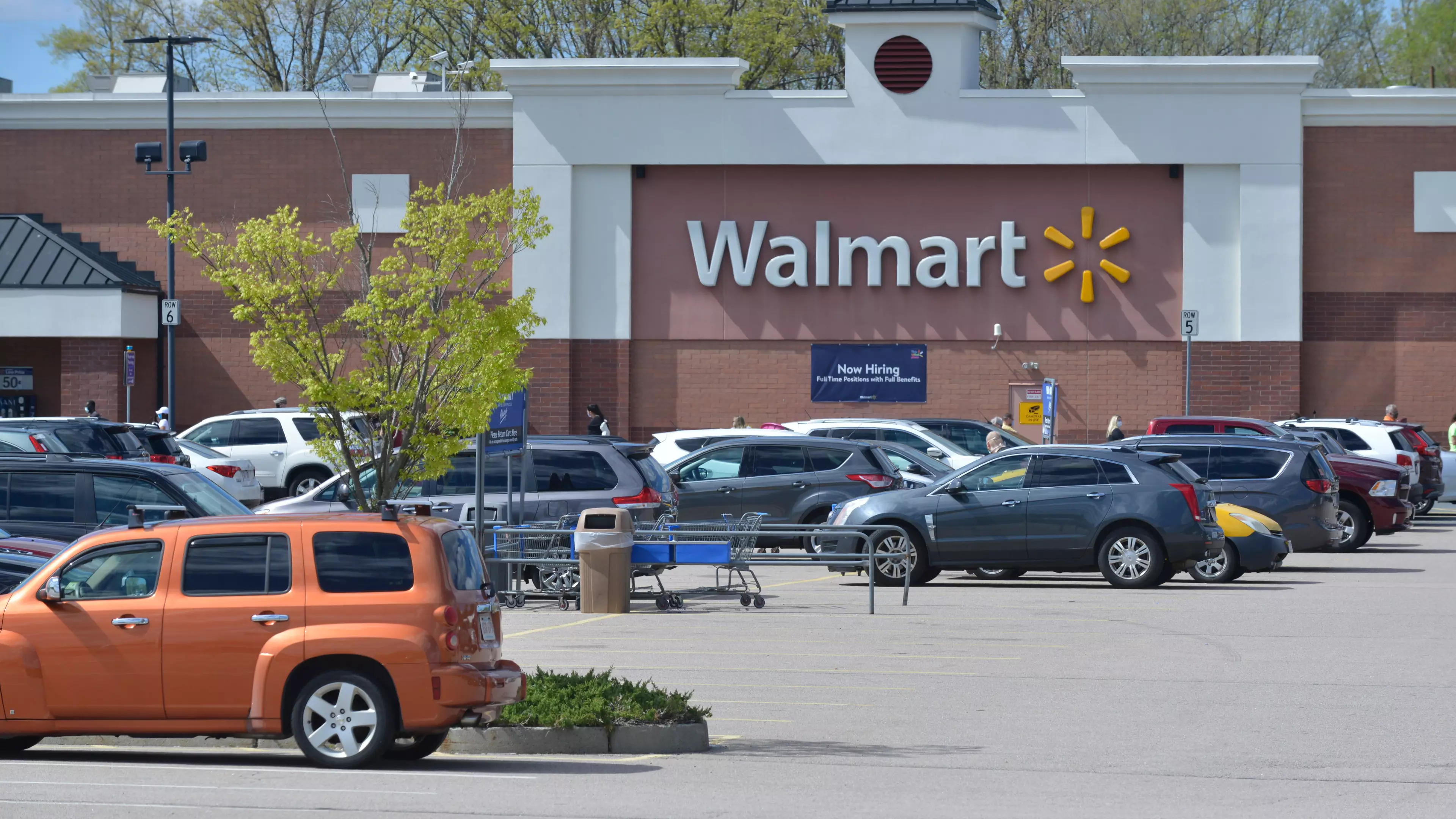 Unmasked Walmart Shopper Pushing Wheelchair Pulls Gun In Mask Row