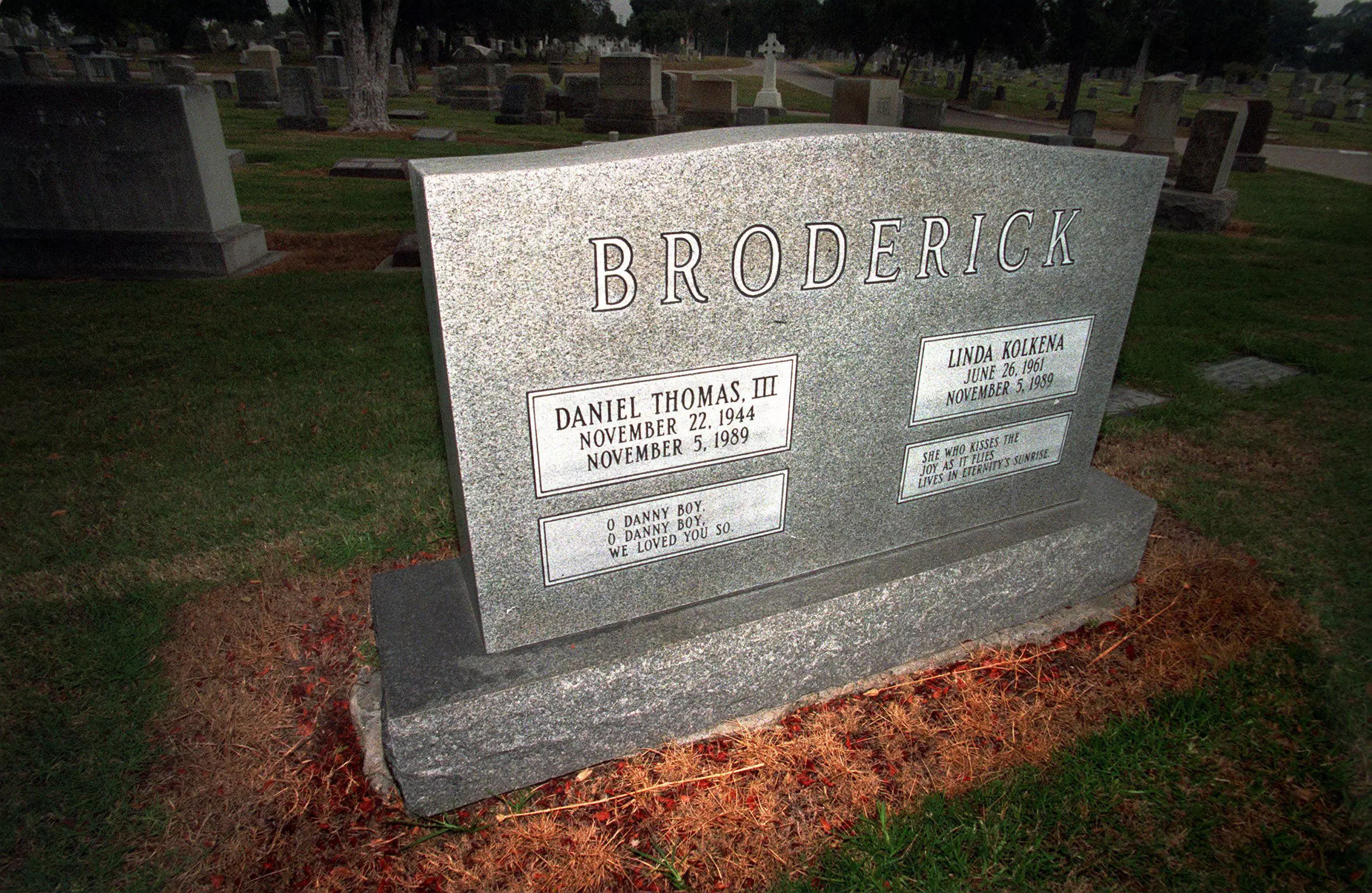 Linda and Dan Broderick's grave (