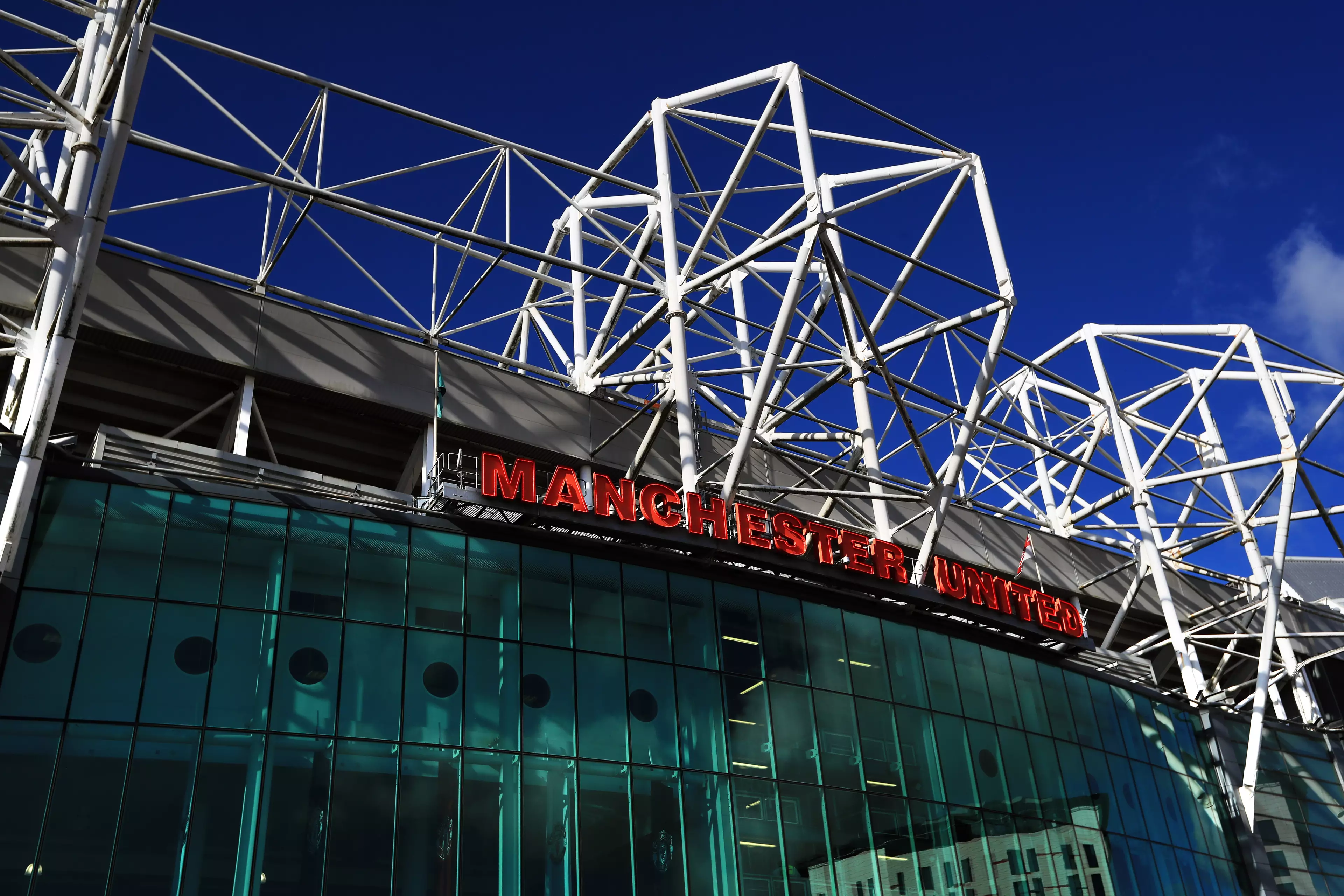 Manchester United Employees Handed £1,000's Worth Of Shares In The Club