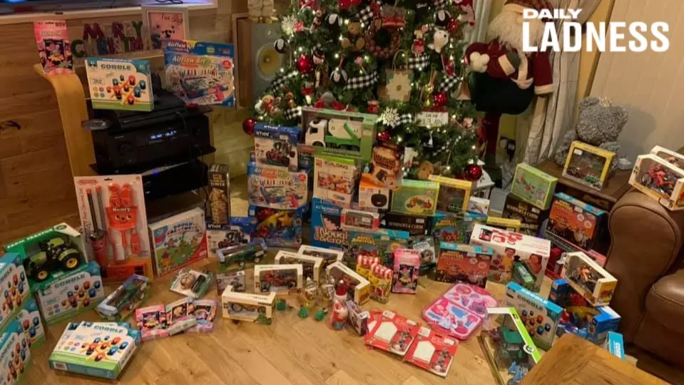 Businessmen Buy Entire Stock Of Toy Shop To Give Away To Kids In Need