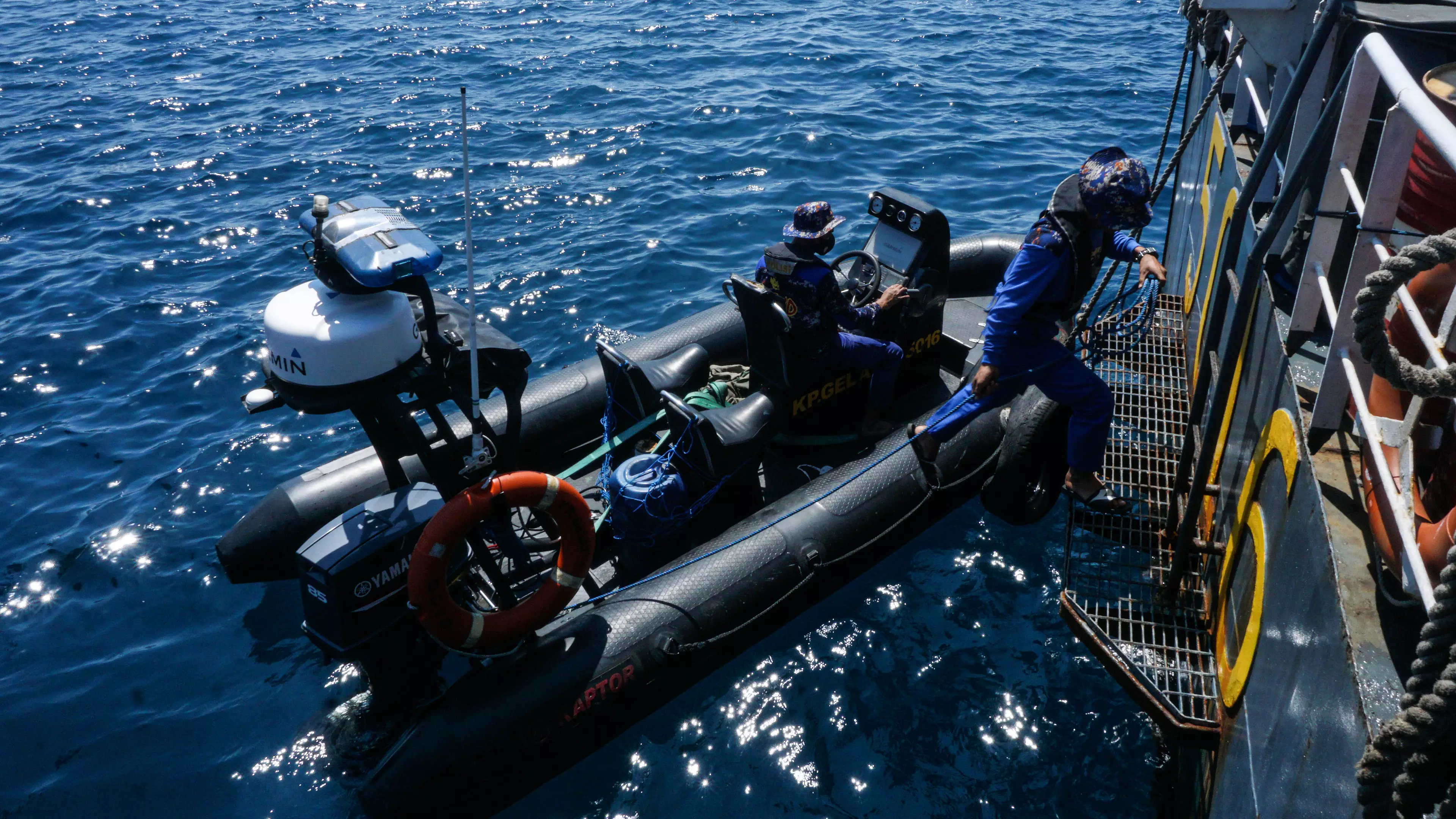 Sunken Missing Indonesian Submarine Found Cracked Open On Ocean Floor