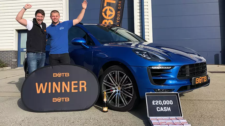 Guy Wins Second Porsche Two Days After Selling First One For House Deposit