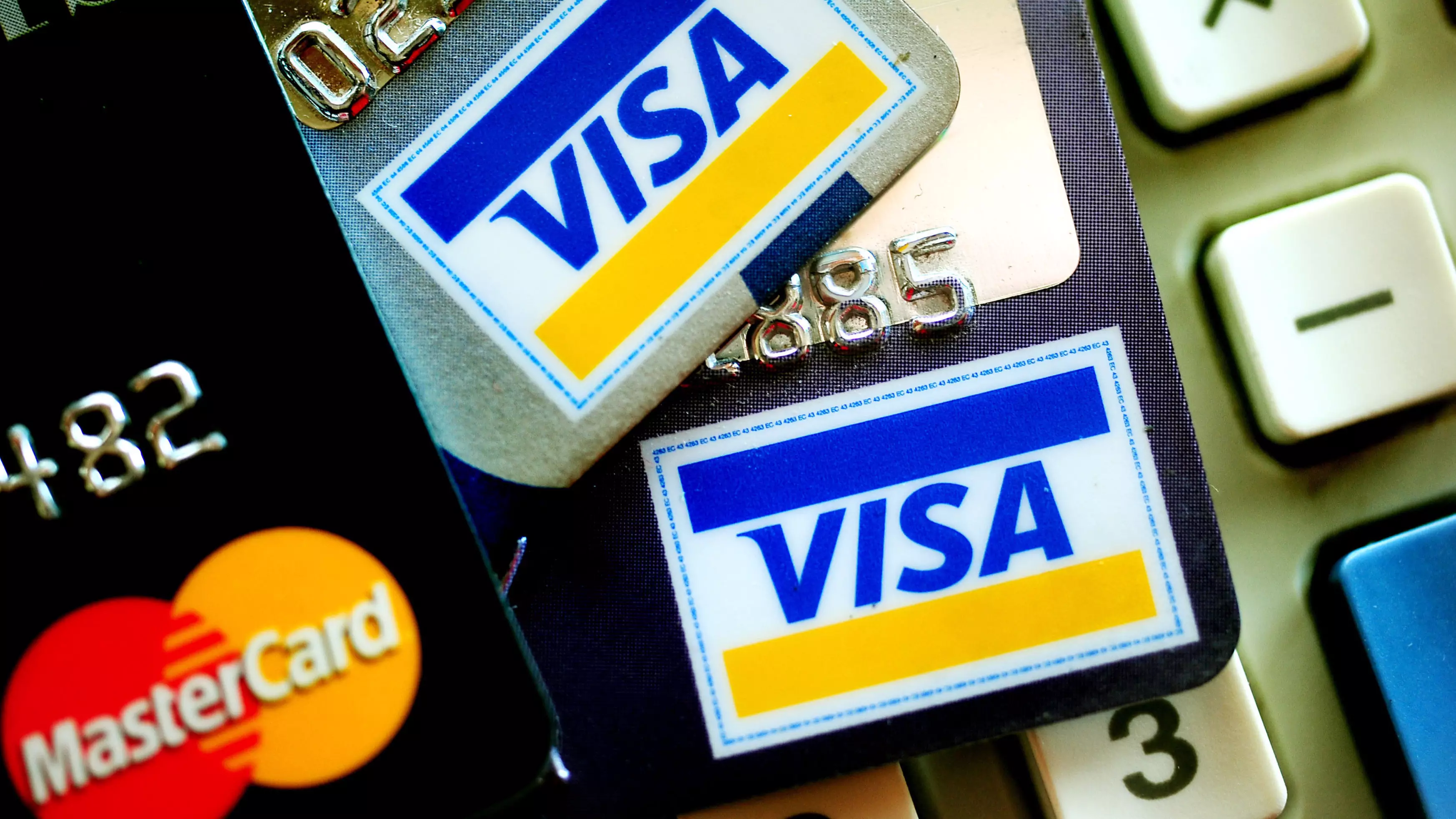 Companies Won't Be Allowed To Charge You Extra For Paying By Card As Of Next Year 