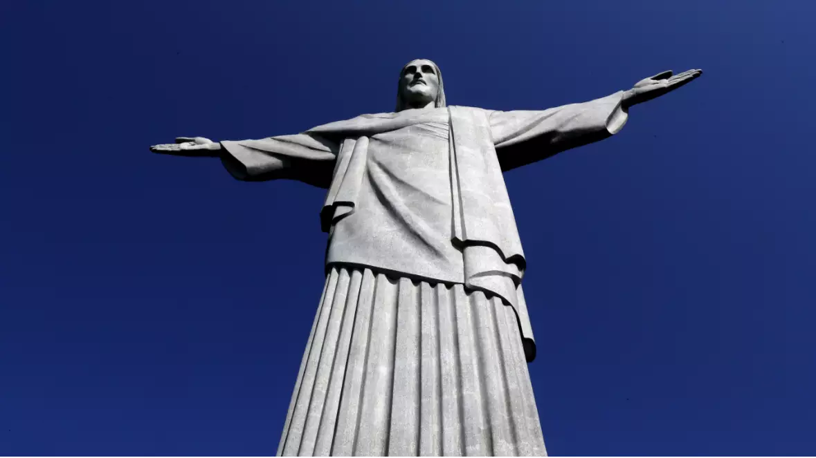 ​Trump Campaign Promises President Will Protect Brazil's Christ The Redeemer Statue