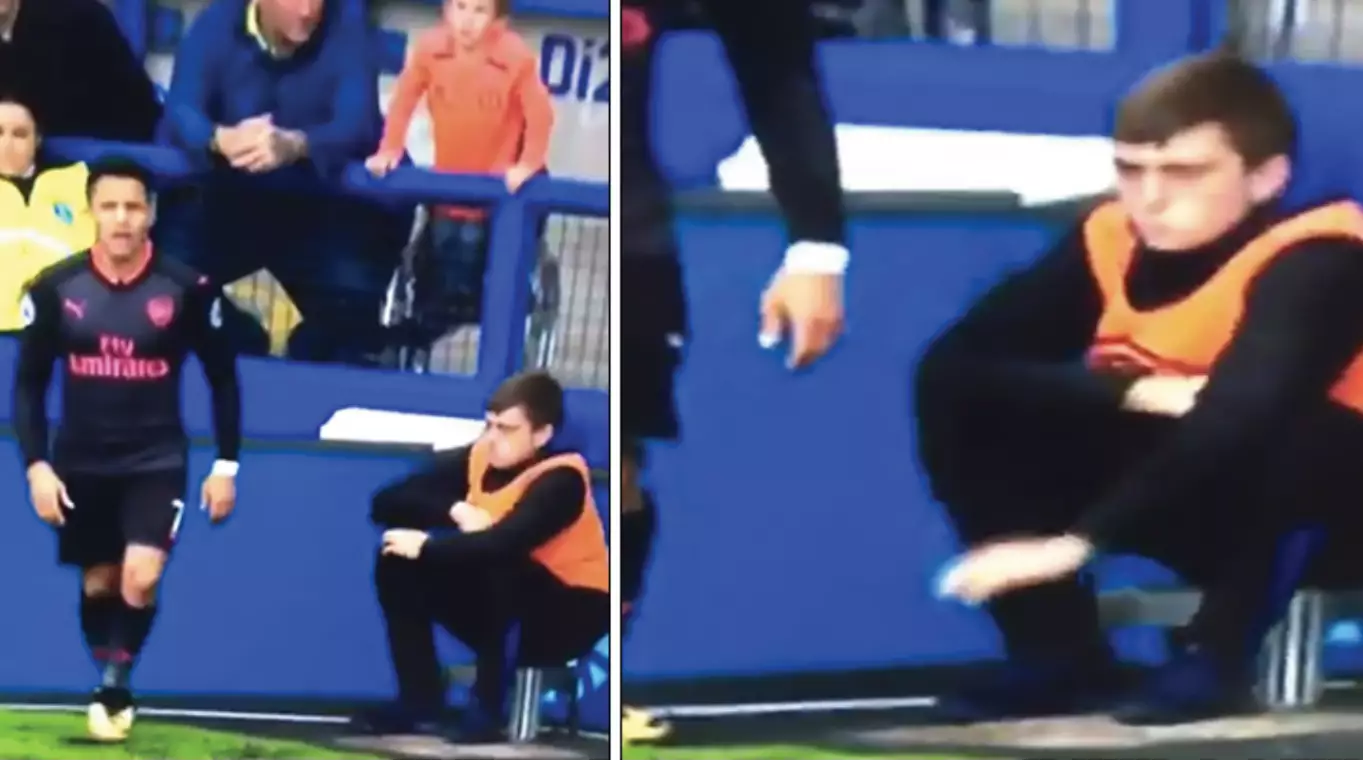 The Moment This Ballboy Trolled Everybody Watching Everton vs Arsenal 