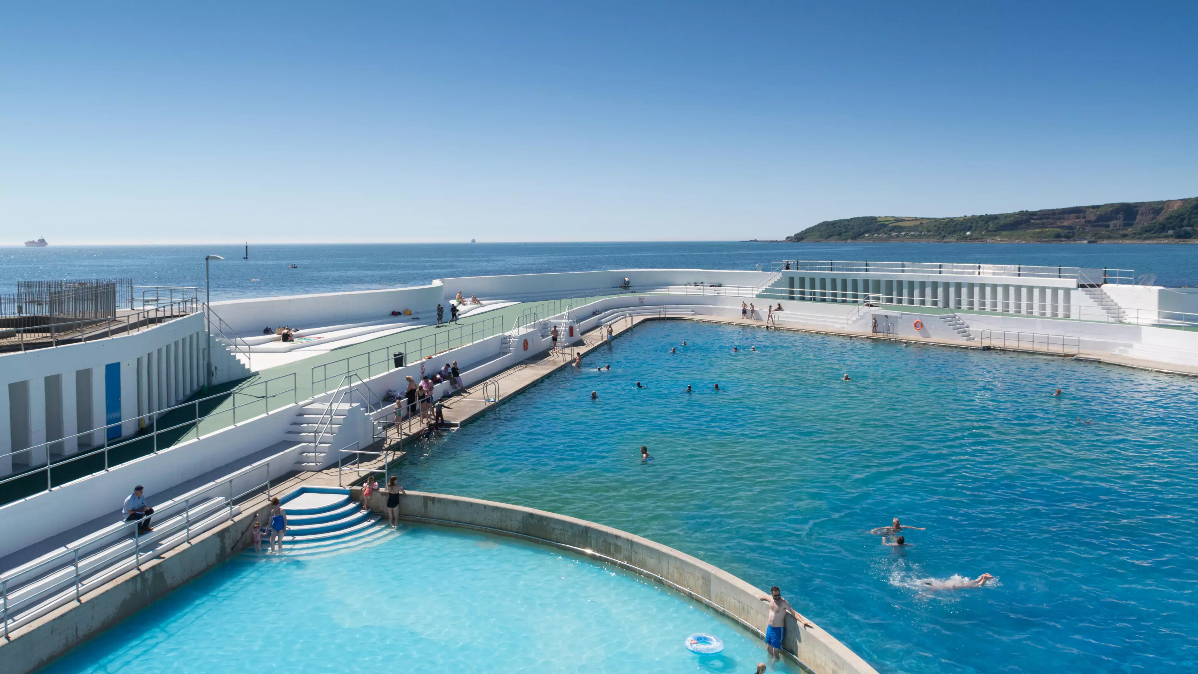 ​UK’s First Geothermal Lido Opens In Cornwall