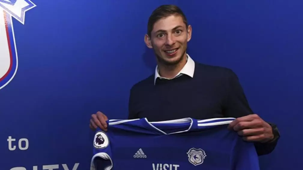 Plane Seats 'Likely' From Emiliano Sala's Missing Plane Have Been Found