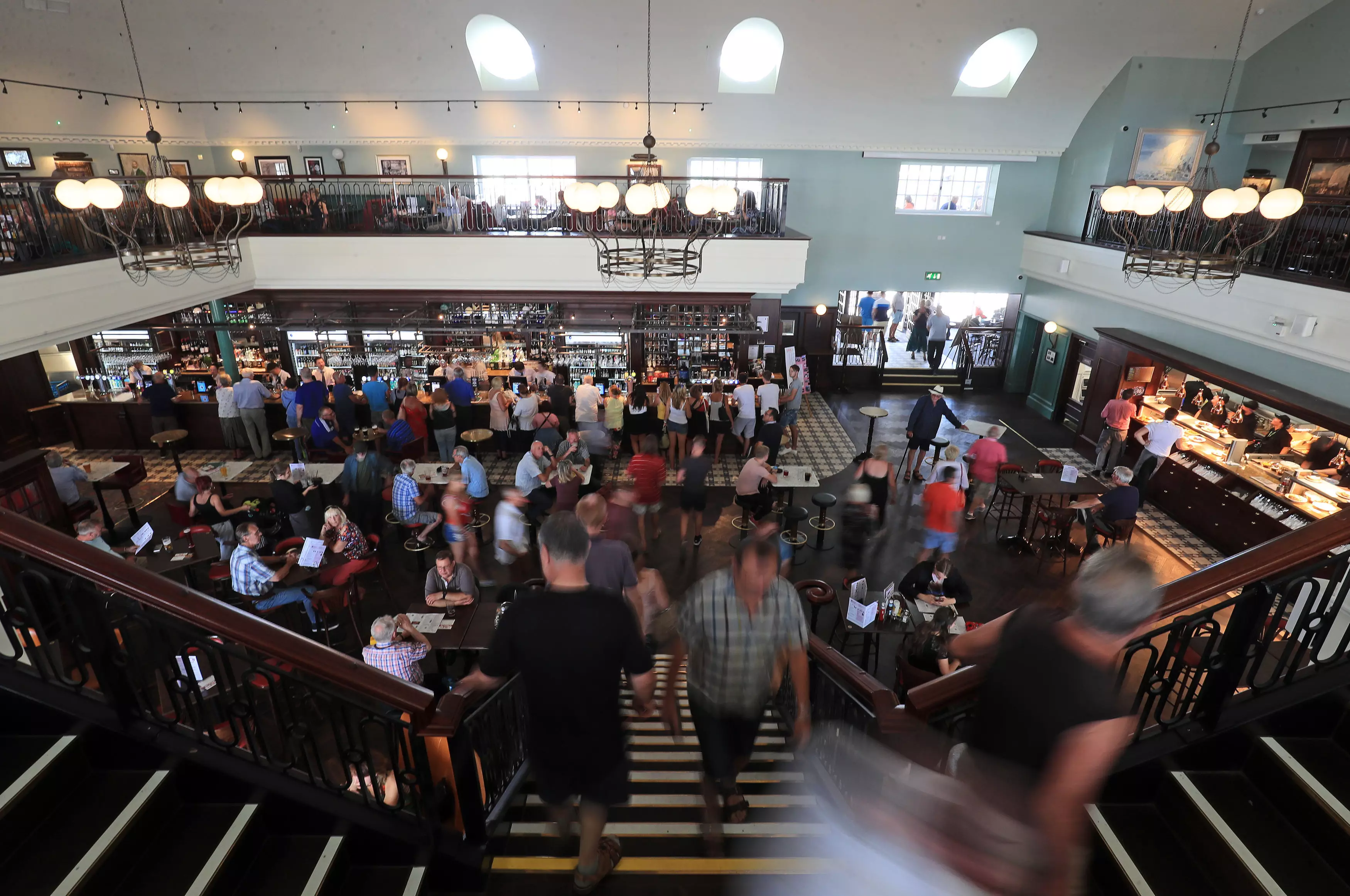 Here's some tips on how not to annoy Wetherspoon staff.
