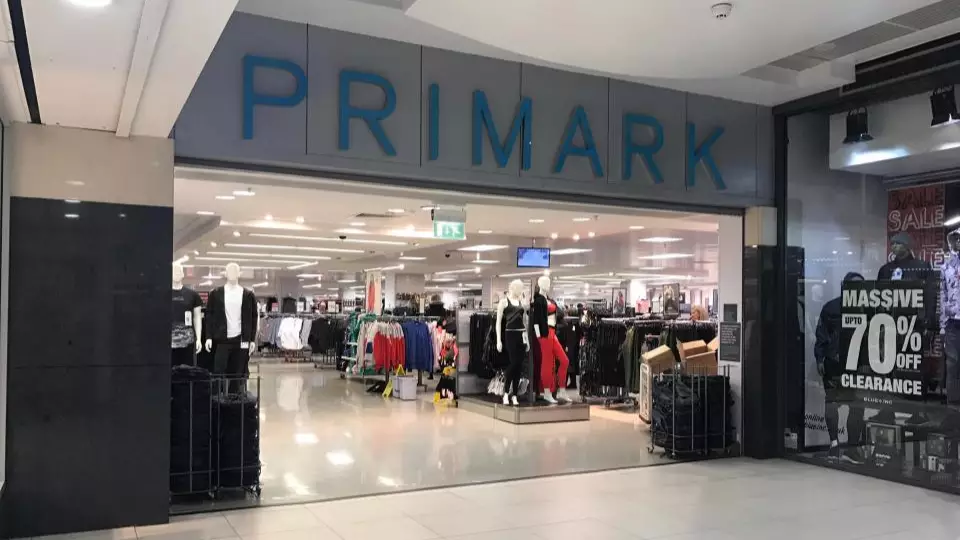 Primark Accused Of Sexism Because Of Fitting Room Signs