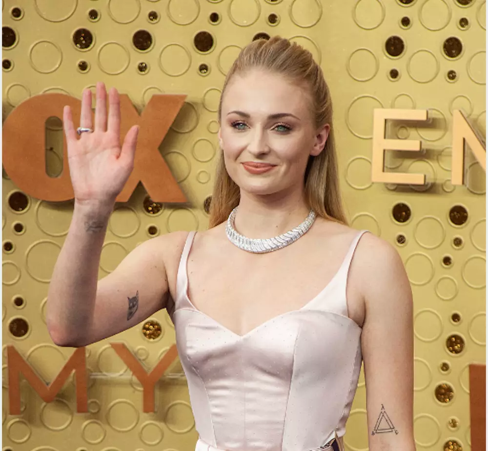 Sophie Turner To Play Princess Charlotte In Royal Comedy Series