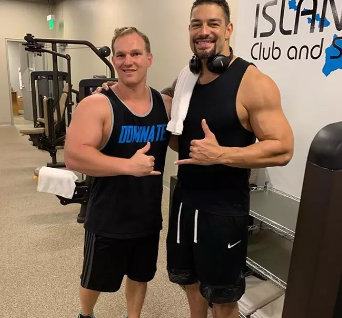 Reigns was spotted back in the gym by a personal trainer.