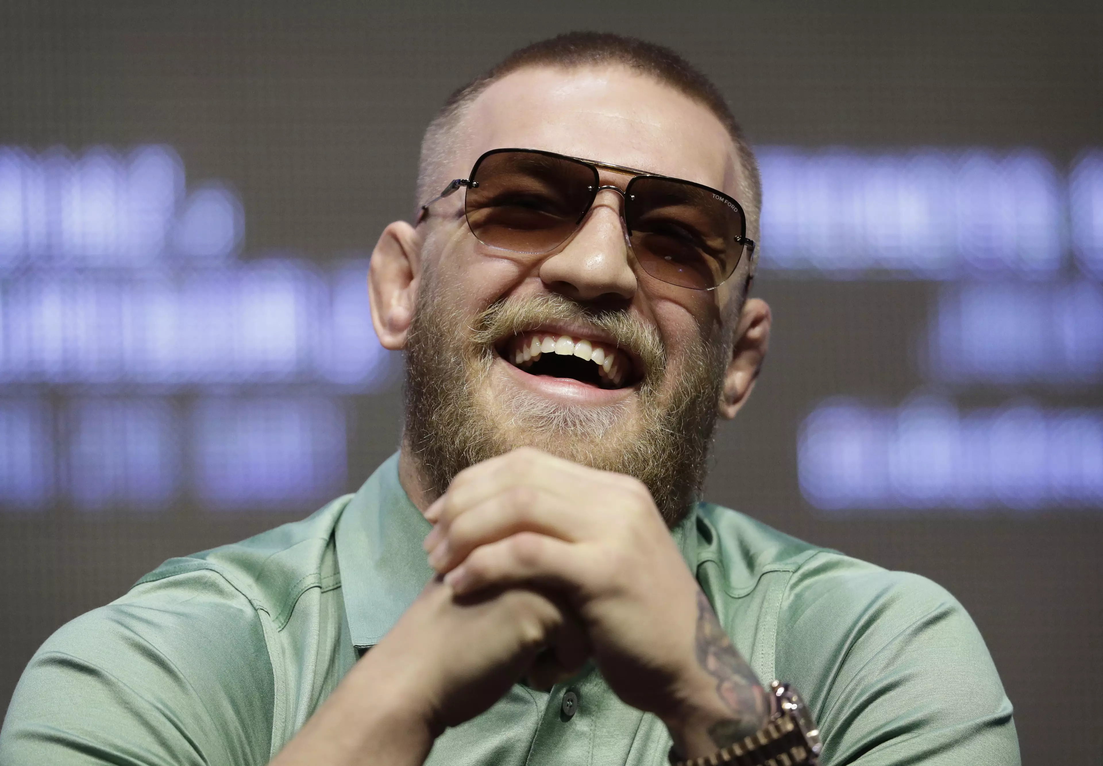 Conor McGregor 'Can't Fight For Shit'