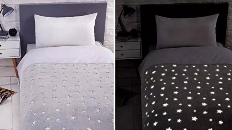Amazon Is Selling A Glow In The Dark Bed Throw