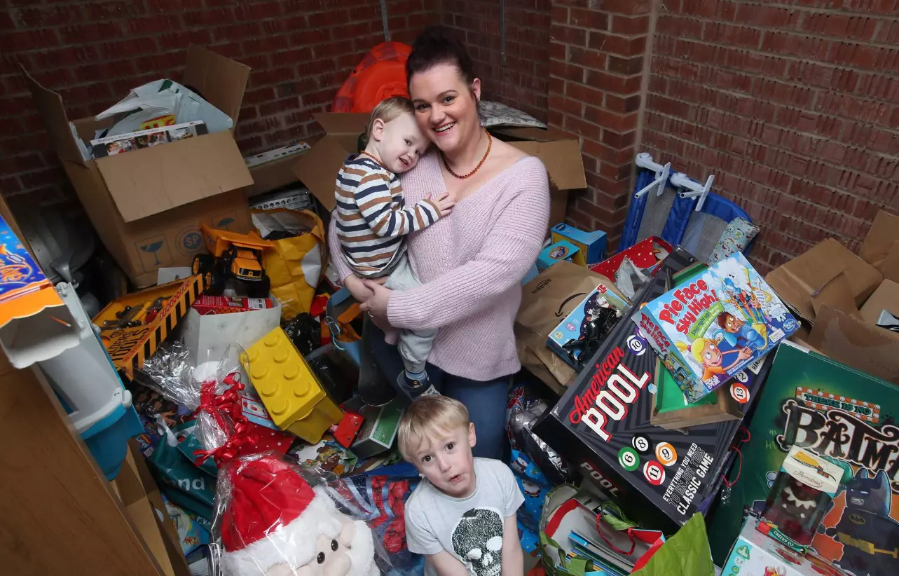 Family Overwhelmed With Donated Gifts After Burglars Stole Christmas.