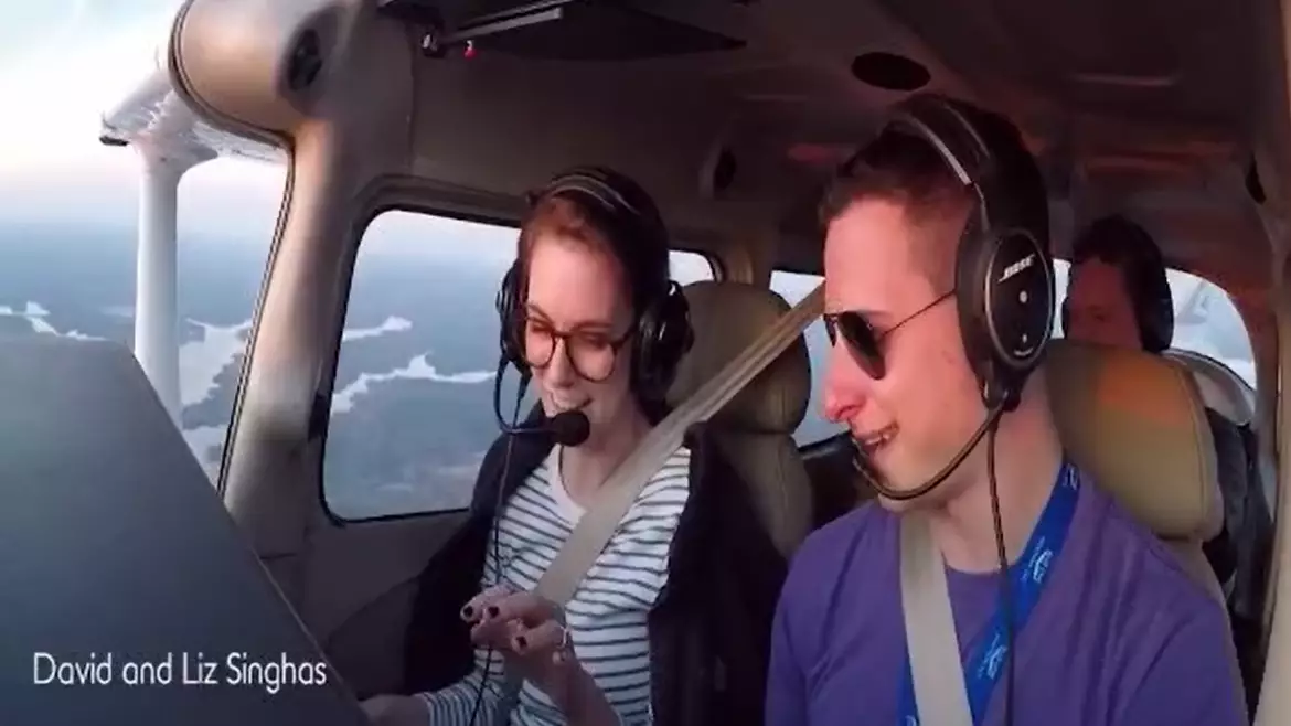 Pilot Proposes To Terrified Girlfriend After Emergency Landing Plane Prank