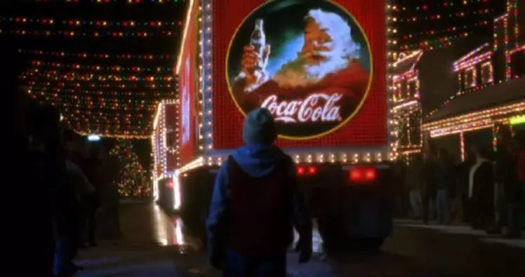 Coca Cola Has Changed Its Christmas Advert And People Aren't Happy