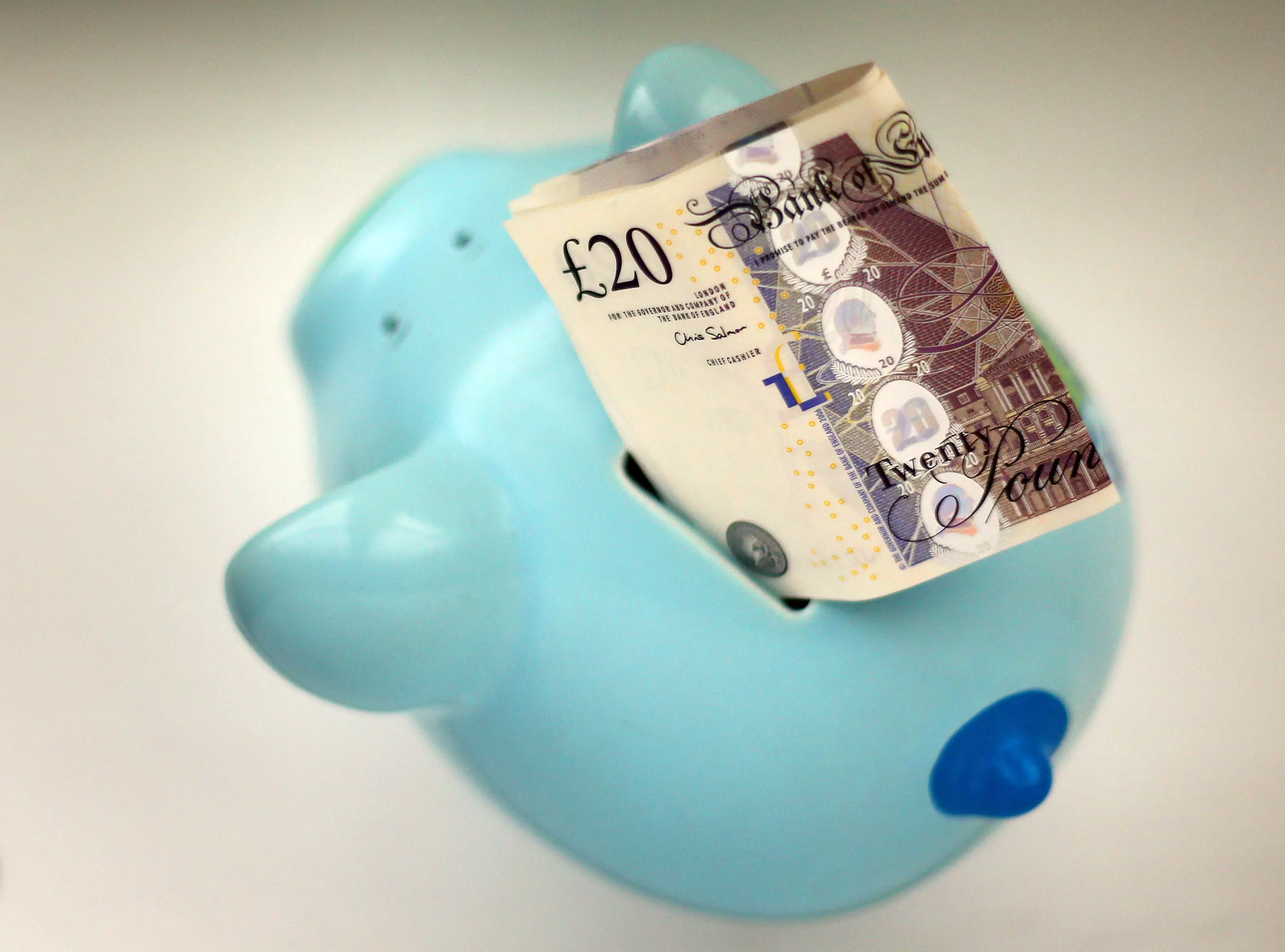 The Number Of People In The UK With Less Than £100 Has Been Revealed