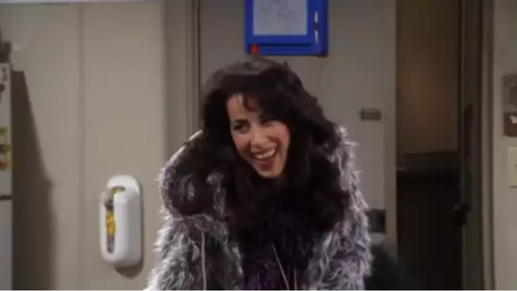 ​People Can Hear Janice From Friends Laughing Just By Looking At Viral Photo