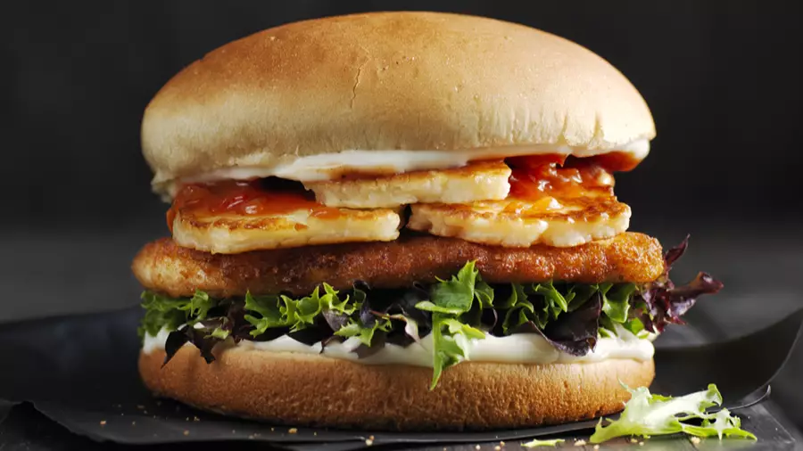 Oporto Is Bringing Back Its Incredible Chicken And Halloumi Burger