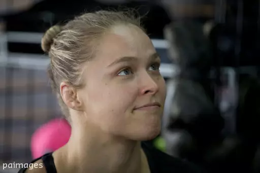 Ronda Rousey Started 2016 With A Dead Sad Instagram Post