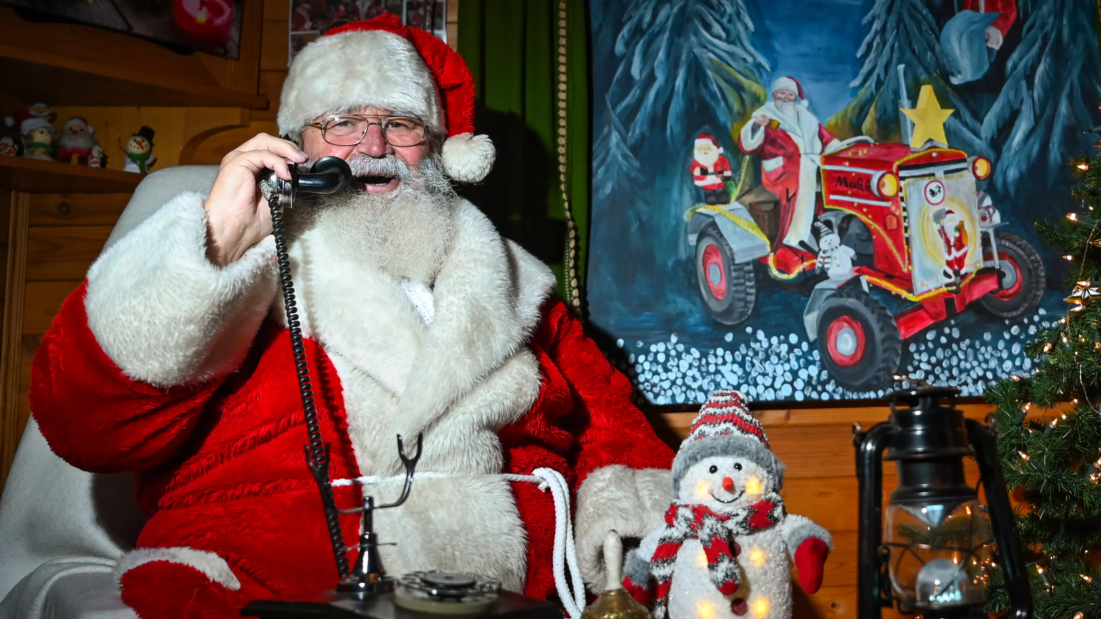 Lying To Your Kids About Santa Could Cause Serious Damage Says Child Psychologist