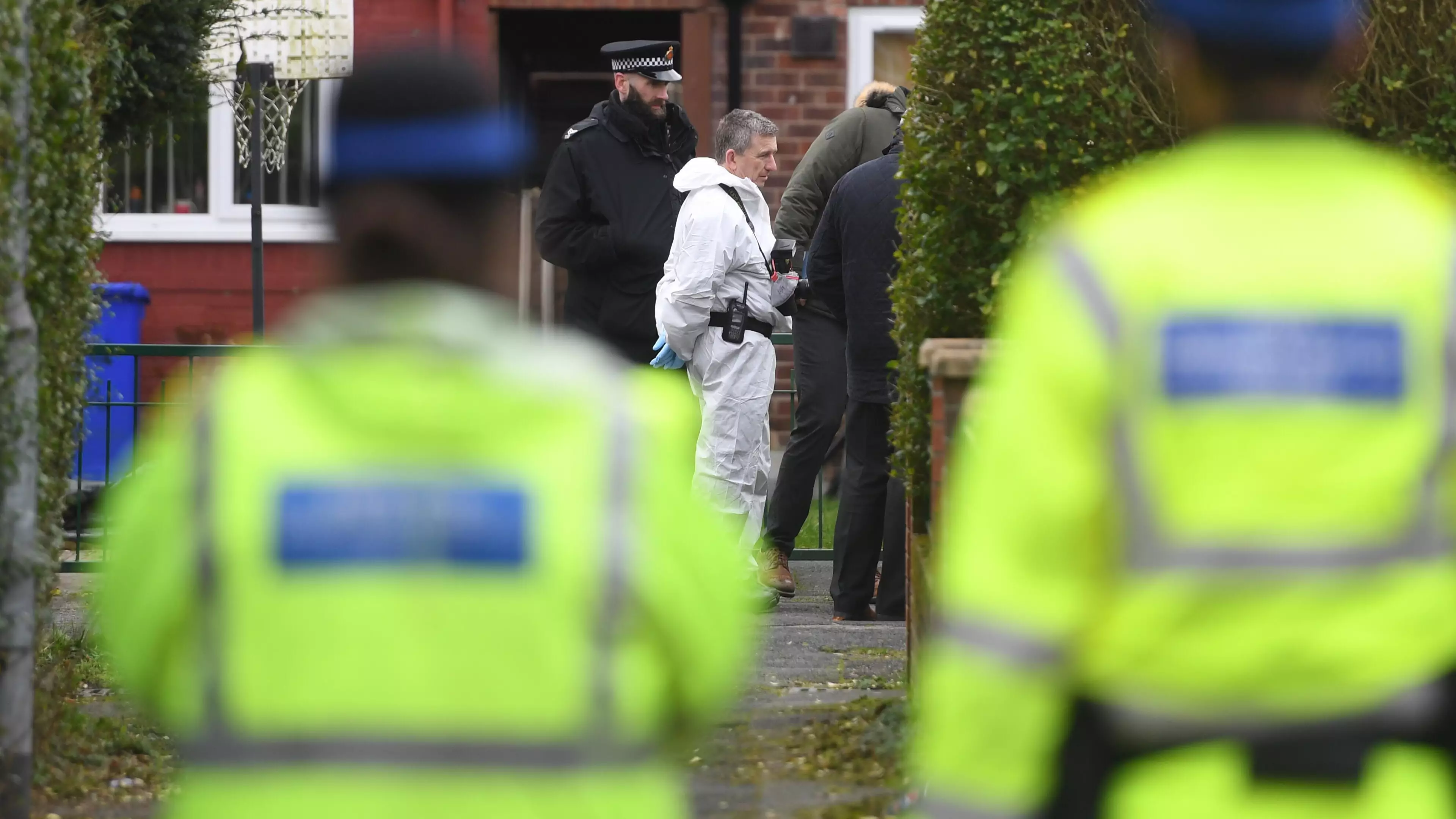 Police In Hazmat Suits Close Manchester Street After Suspected Ricin Poisoning