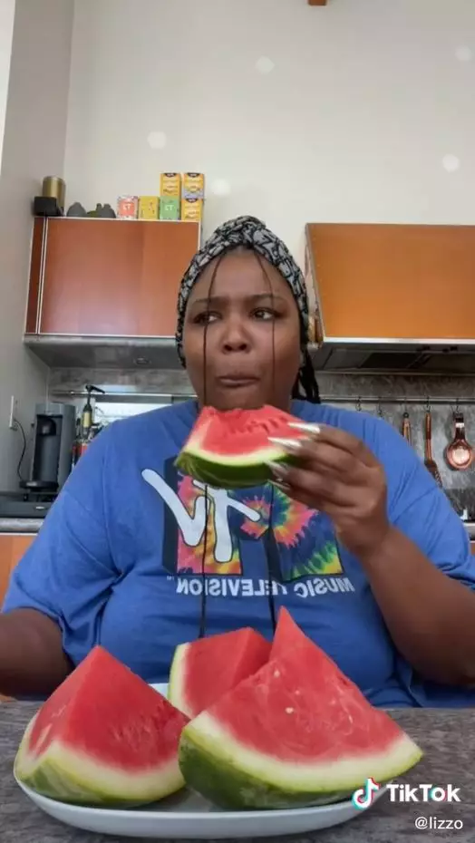 Lizzo decided to try out the bizarre TikTok trend.