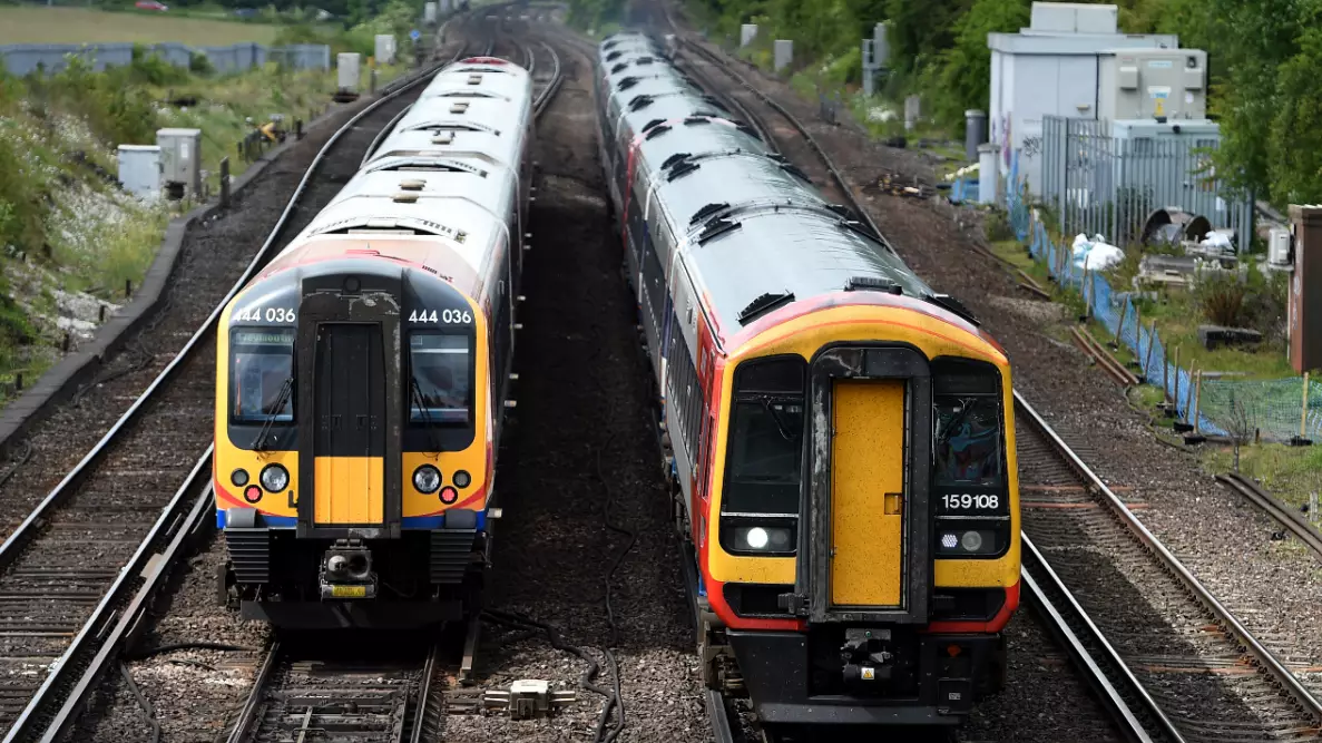 ​Millennial 26-30 Railcard Goes On Sale In UK Today