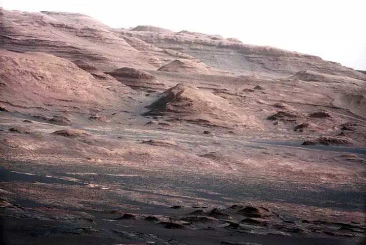 Footage of Mars' landscape from NASA's Curiosity rover.