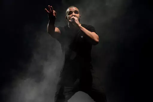 Drake Offered To Talk A Man Down Off A Bridge