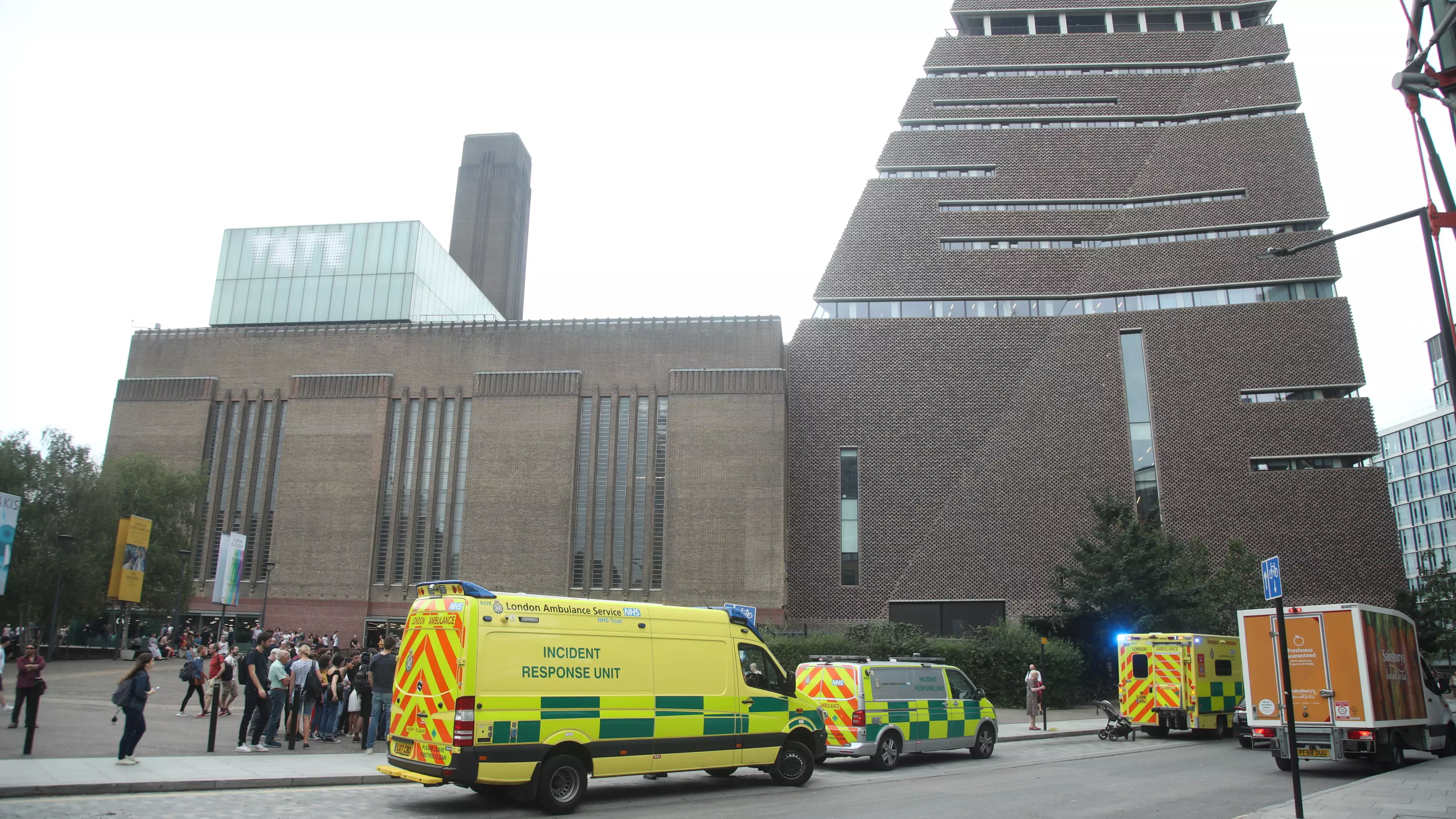 17-Year-Old Arrested After Boy, Six, Thrown From Viewing Platform In Tate Modern