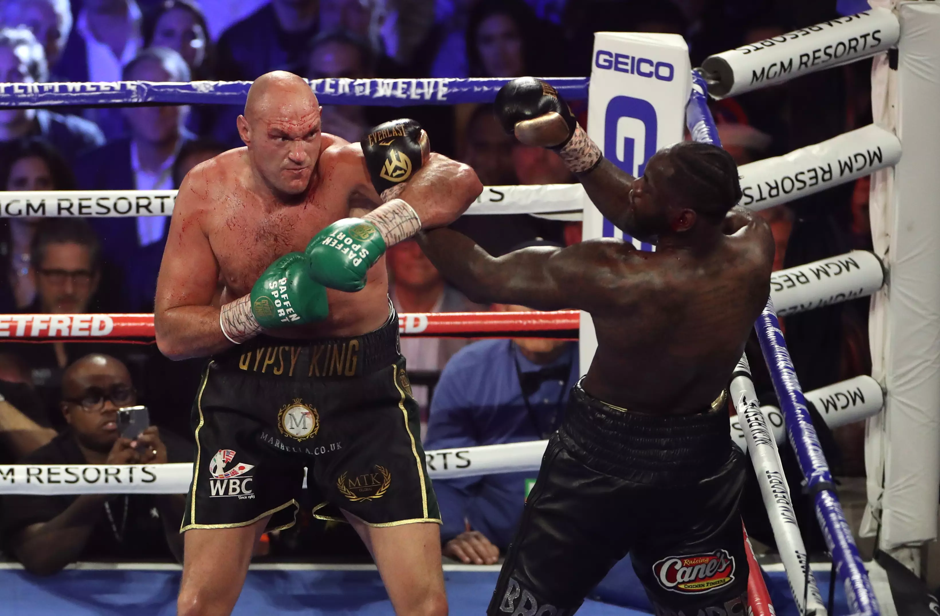 The unification bout will crown the best heavyweight boxer on the planet