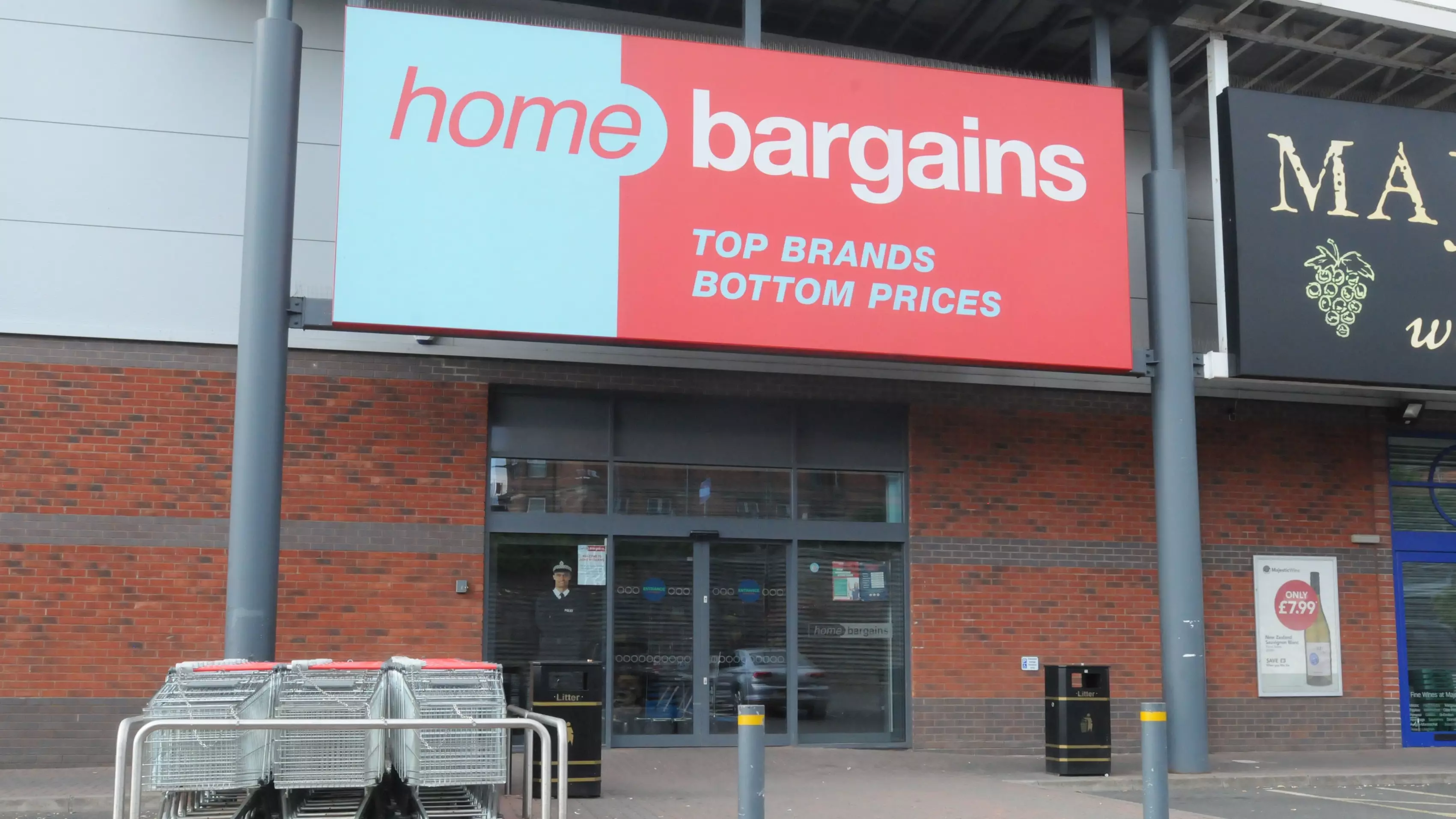 Home Bargains To Close On Boxing Day So Staff Can 'Enjoy' Christmas