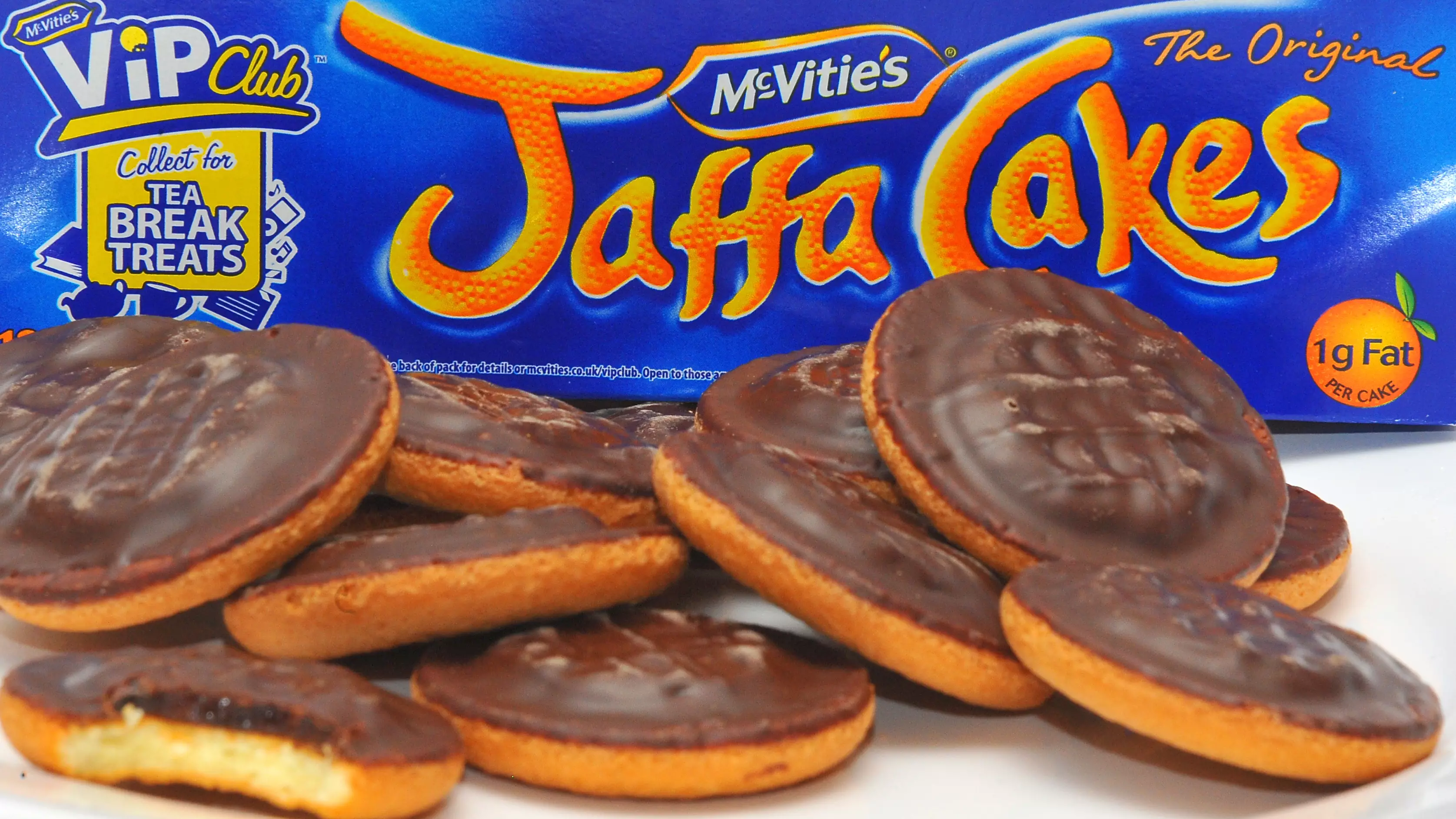 You've Probably Been Eating Jaffa Cakes The Wrong Way Up