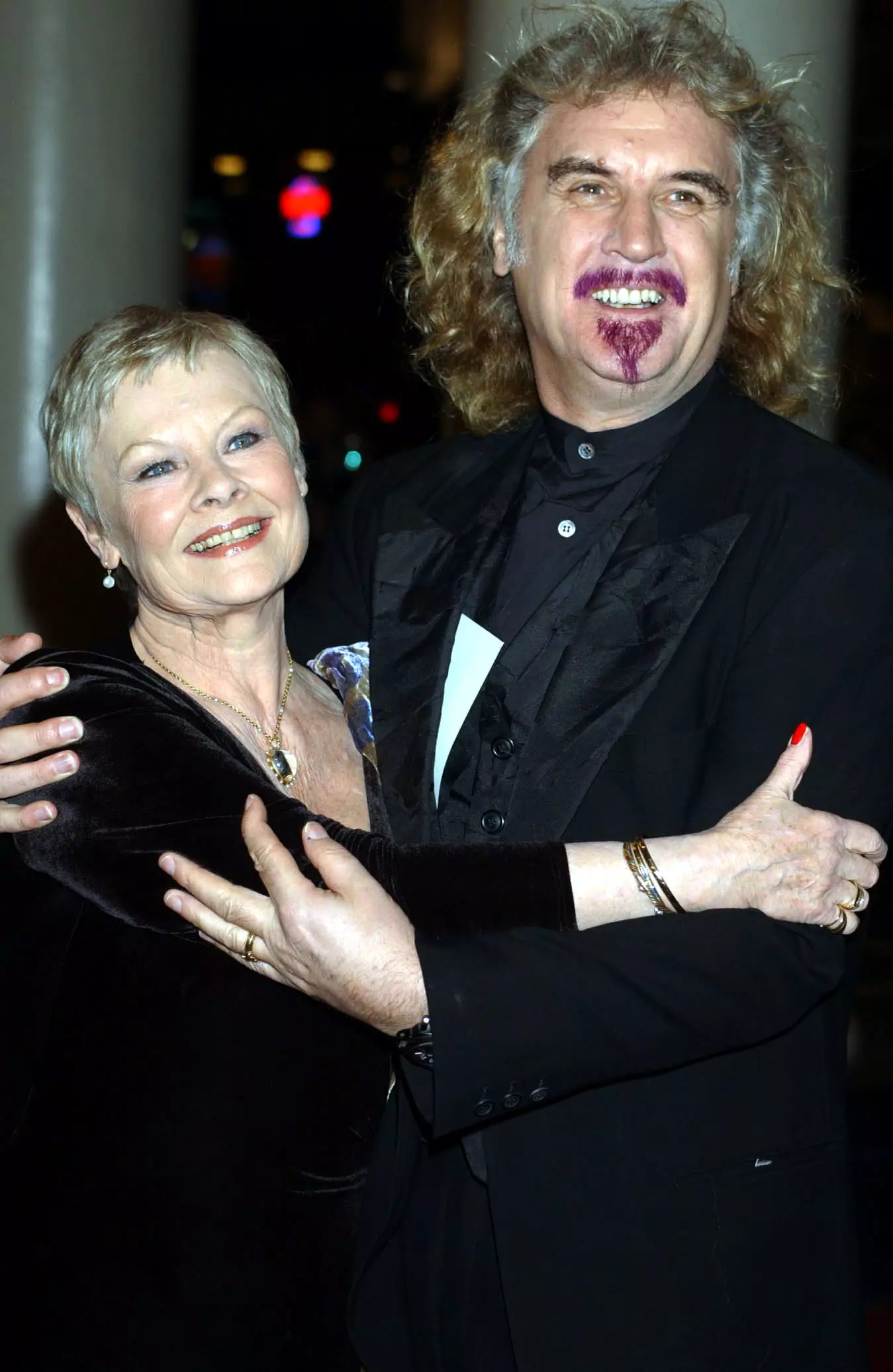 Dame Judi Dench and Billy Connolly at the Theatre Royal in 2001.