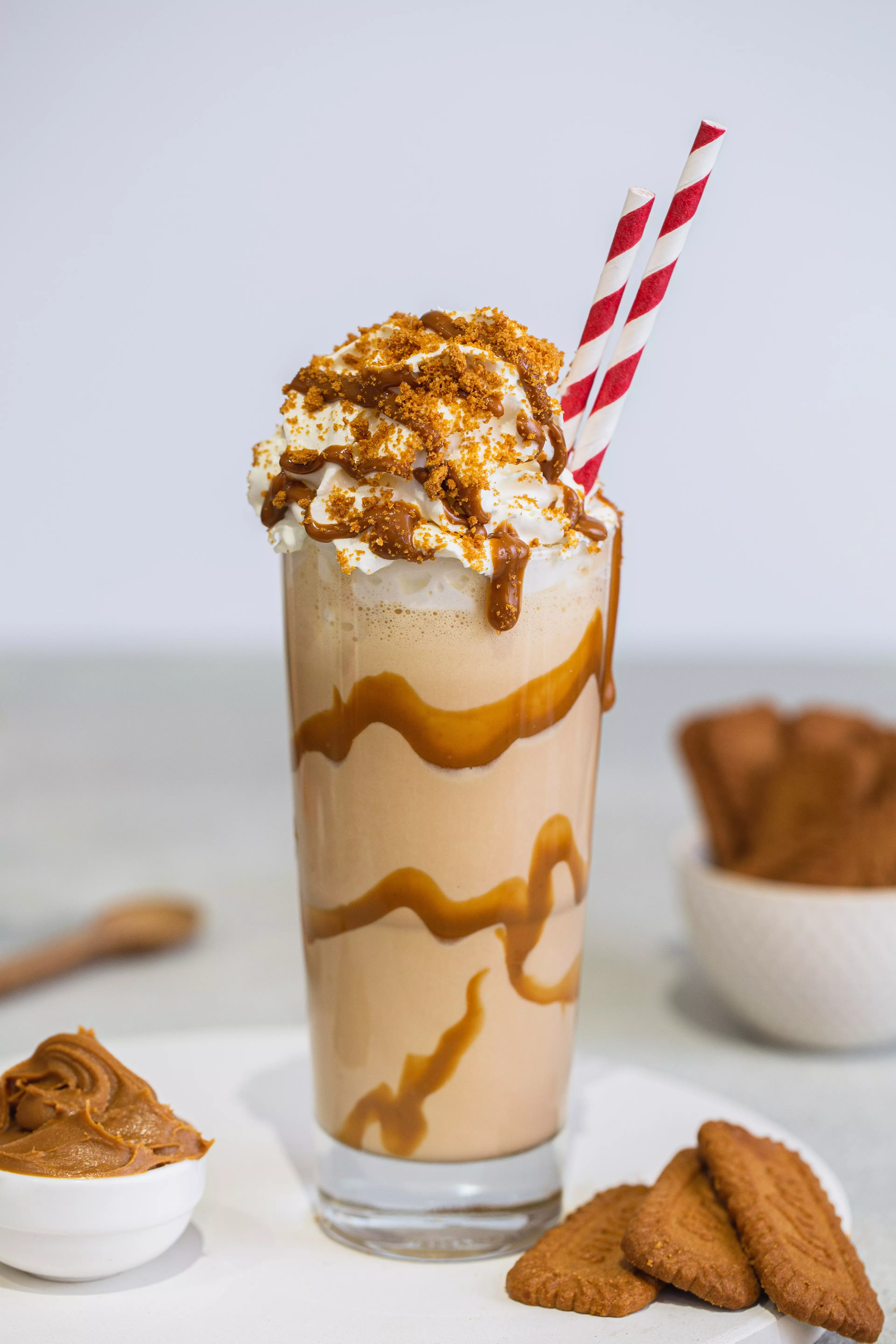 You can also try this Biscoff Milkshake (