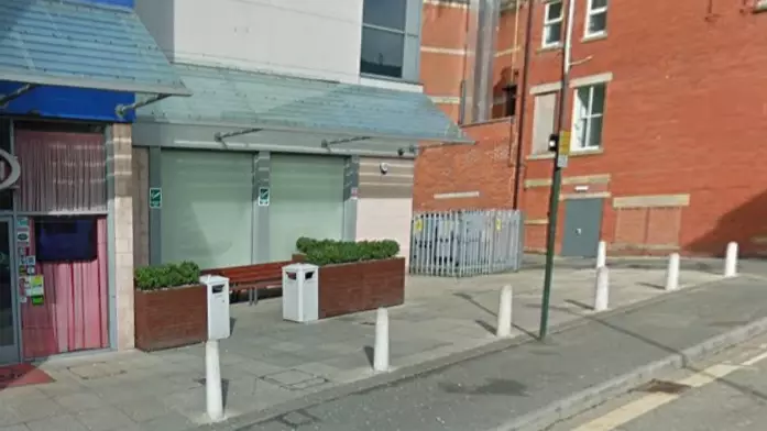 Man Suffers Horrendous Injuries After Being Stabbed With Screwdriver Outside Nightclub  