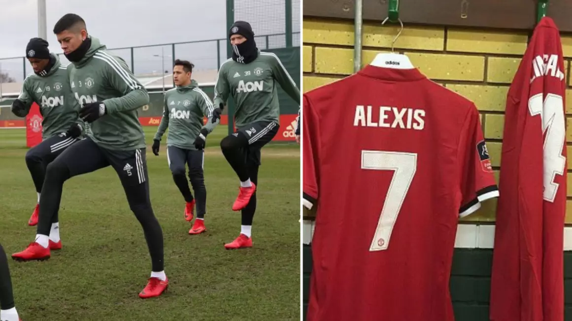 The Reason Why Marcus Rashford Has Been 'Ordered' To Sit Beside Alexis Sanchez In Changing Room 