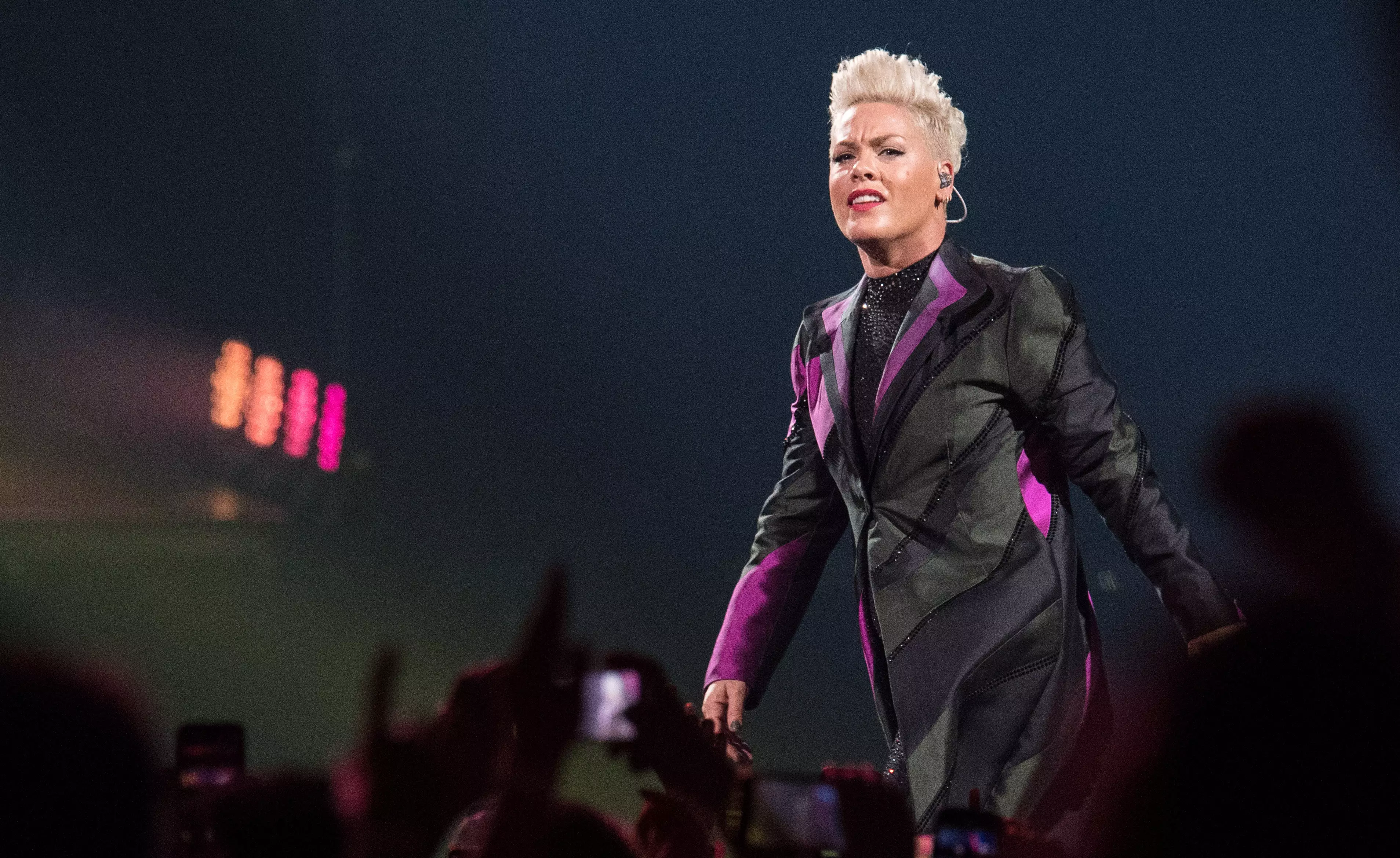 P!nk has donated $500,000 towards local fire services combating the Australian bushfires.