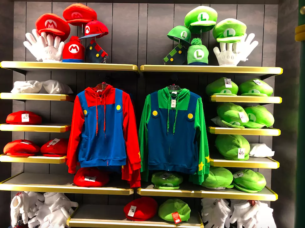 Inside the 1UP Factory /