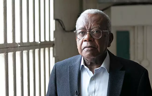 Trevor McDonald delves into the lives of the two killers (