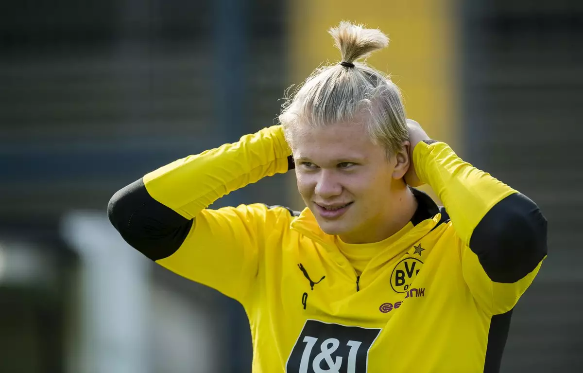 Chelsea are reportedly preparing an enormous bid for Erling Haaland this summer