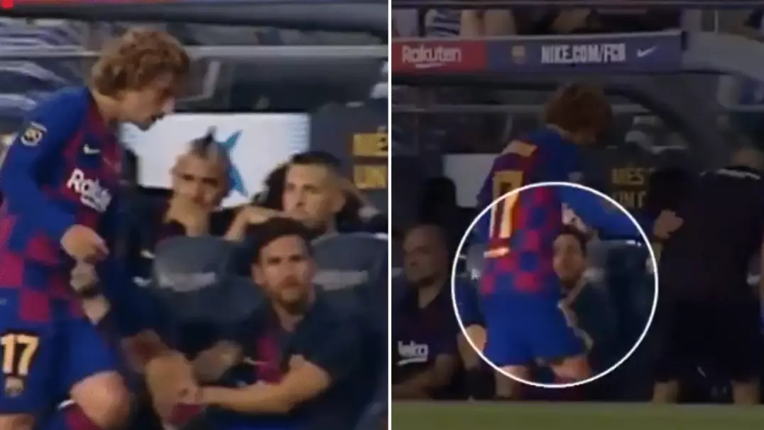 Lionel Messi Appears To Snub Antoine Griezmann's Handshake 