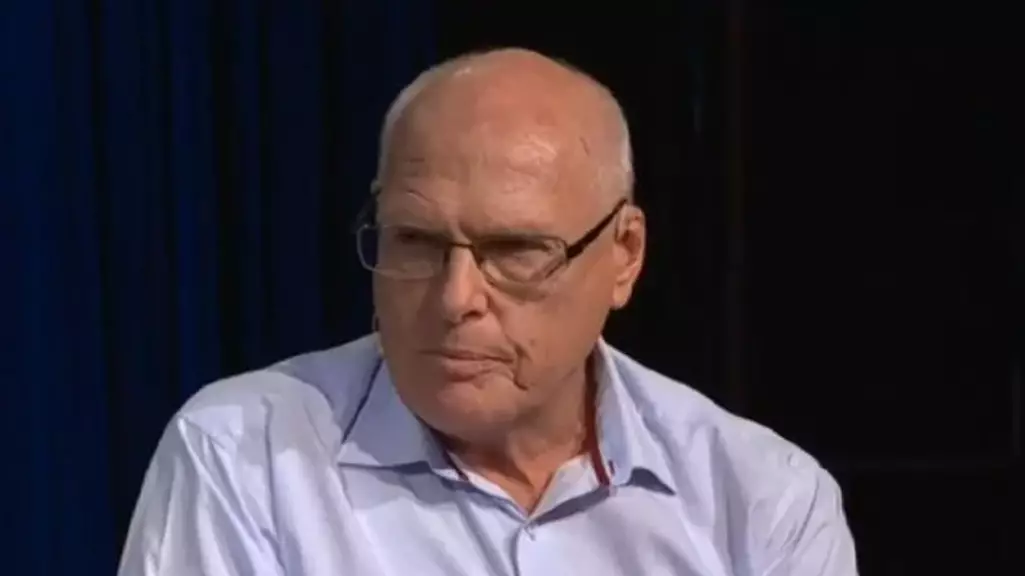Senator Jim Molan Booed For Saying He 'Doesn't Rely On Evidence' For Climate Change Views