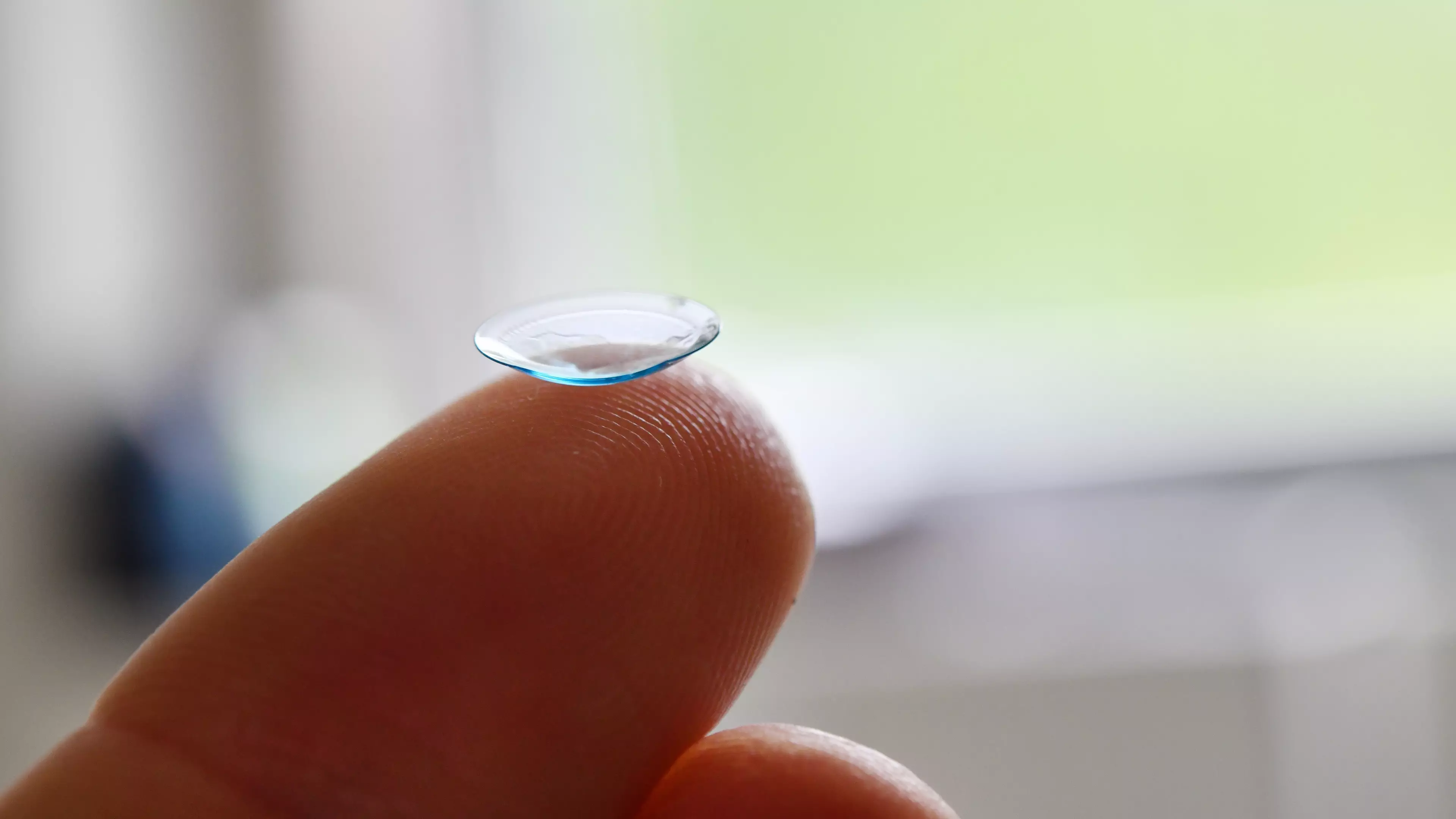 Warning Issued To Contact Lens Wearers Over Infection Causing Blindness