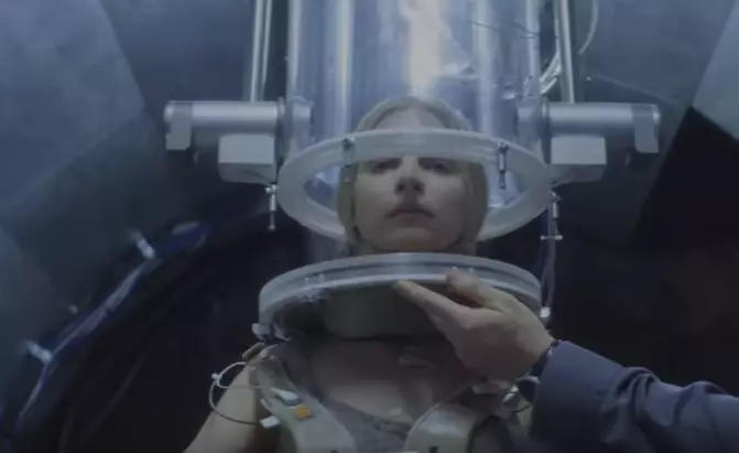 The Trailer For Netflix's New Show Is Here And It Looks Creepy AF