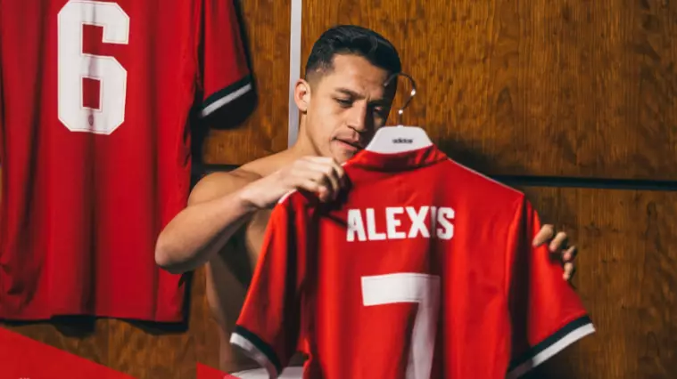 Manchester United Reveal Alexis Sanchez's Wages