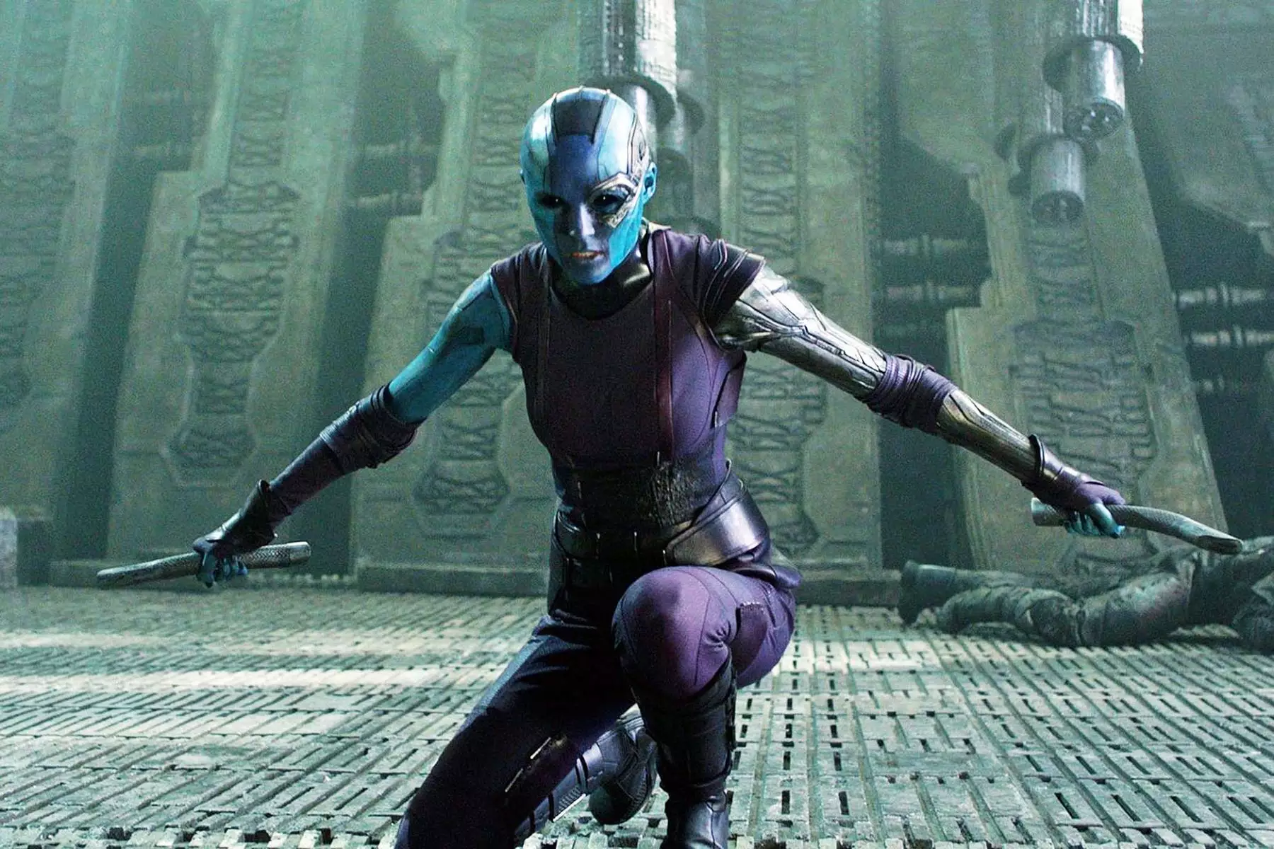 Gillan says her get-up as Nebula affects her portrayal of the character.