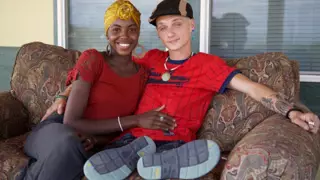 ​Man Born Without Thighs Finds Love With Woman A Foot Taller Than Him