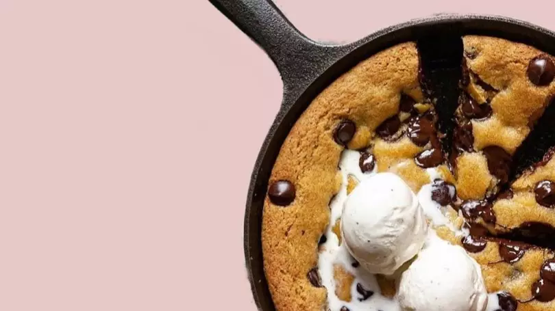 Giant Pan Cookies Are A Thing And OMG